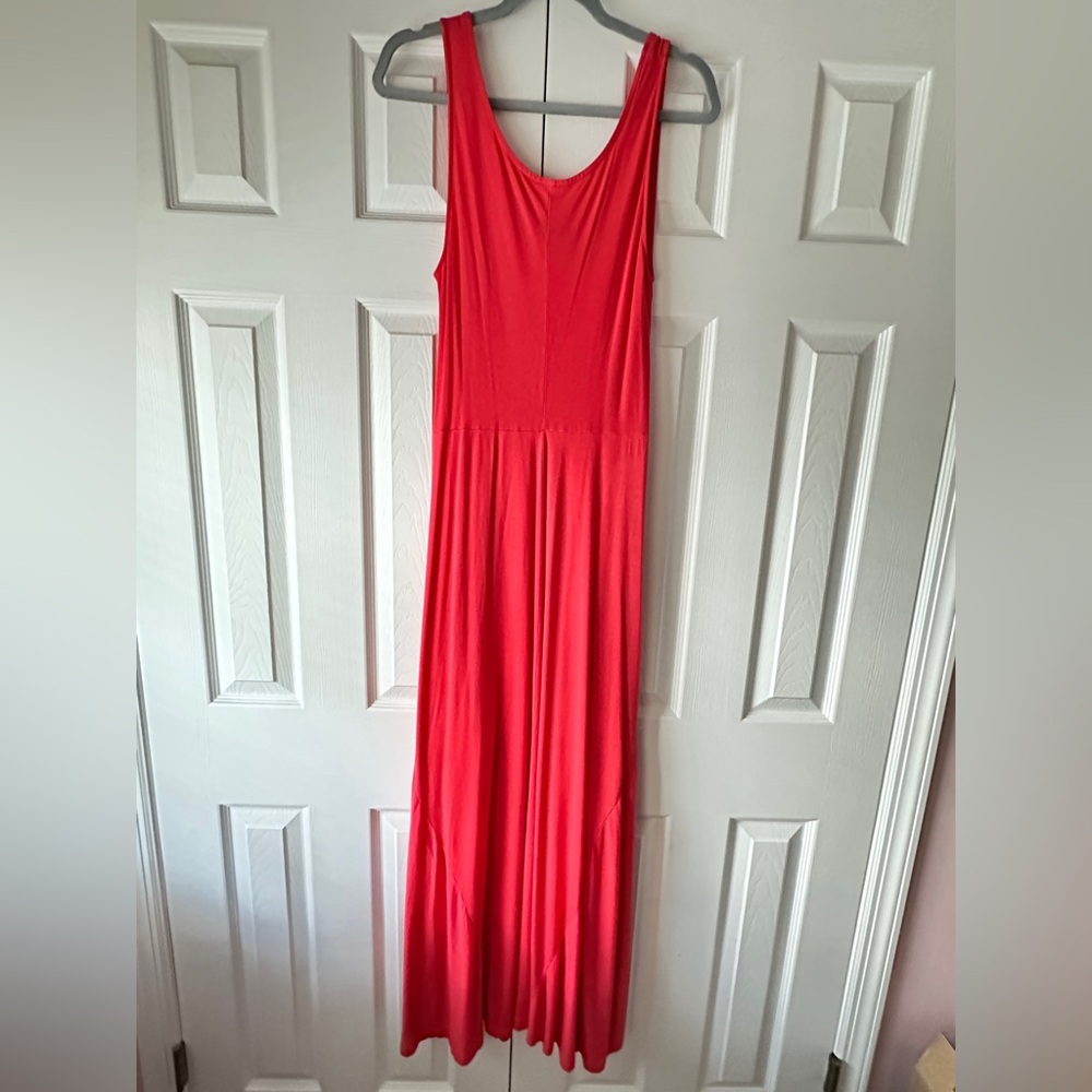 Sleeveless Maxi Dress